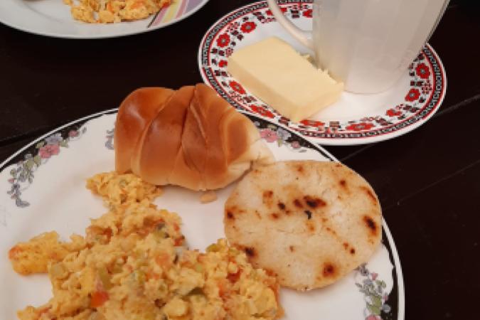 Restaurante Sabor Hogareño de doña Norita, en las instalaciones de la plaza de mercado, por la calle del comercio de Murillo Tolima. Ofrece deliciosos desayunos, almuerzos y platos especiales.🍛🍜🍱🍳🥗☕