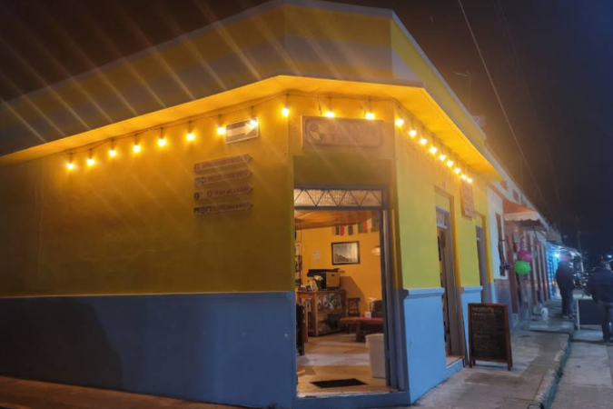 Noche en Murillo Store